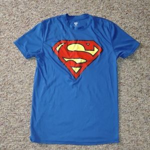 Superman t shirt